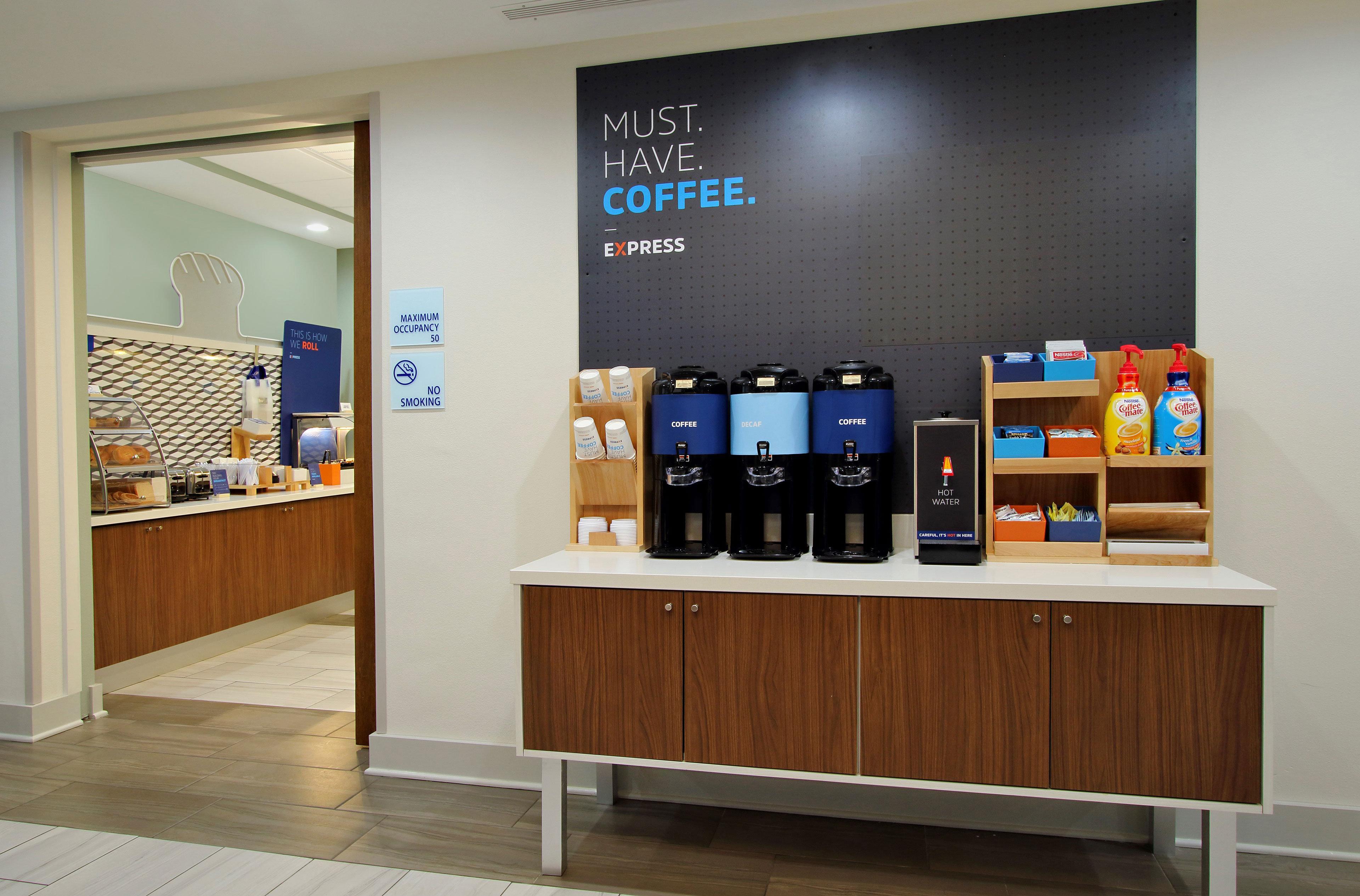 Holiday Inn Express & Suites Brady By Ihg Dış mekan fotoğraf
