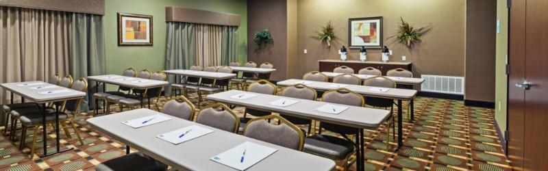 Holiday Inn Express & Suites Brady By Ihg Dış mekan fotoğraf