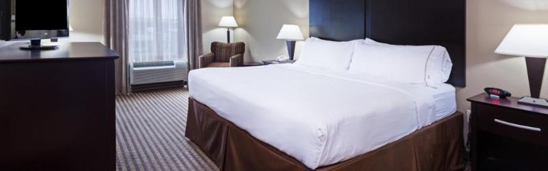 Holiday Inn Express & Suites Brady By Ihg Dış mekan fotoğraf